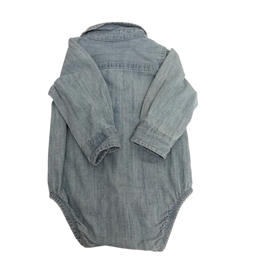 OshKosh Bgosh Baby Chambray Button Down Shirt Bodysuit Blue 6M Long Sleeve